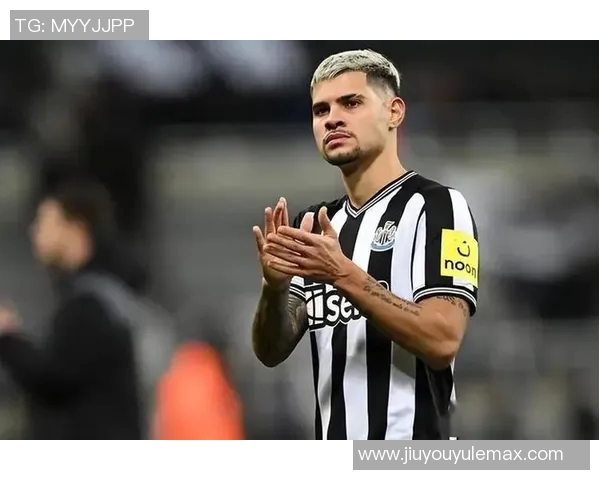 希勒评选英超第9轮最佳阵容姆伯莫与扎卡领衔佳夫范德芬入选