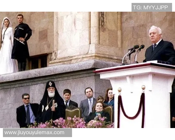 中国足球裁判界传奇人物苏德利逝世享年86岁令人惋惜 中国足球裁判界传奇人物苏德利逝世享年86岁令人惋惜