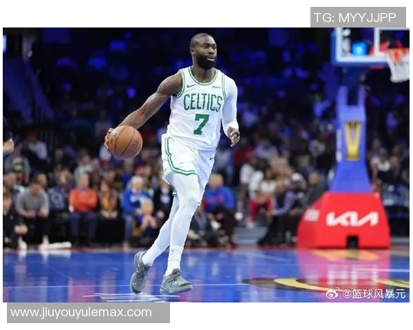 杰伦布朗赞沃尔什日益成长期待他在赛场上的精彩表现