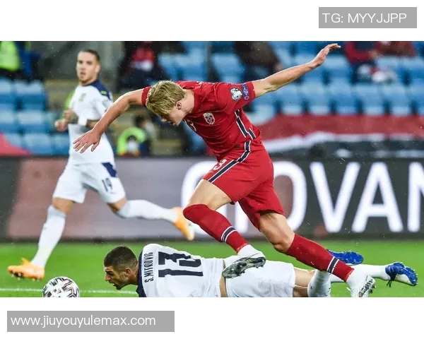 菲利克斯禁区内华丽舞动1对4轻巧挑射完美入网 菲利克斯禁区内华丽舞动1对4轻巧挑射完美入网